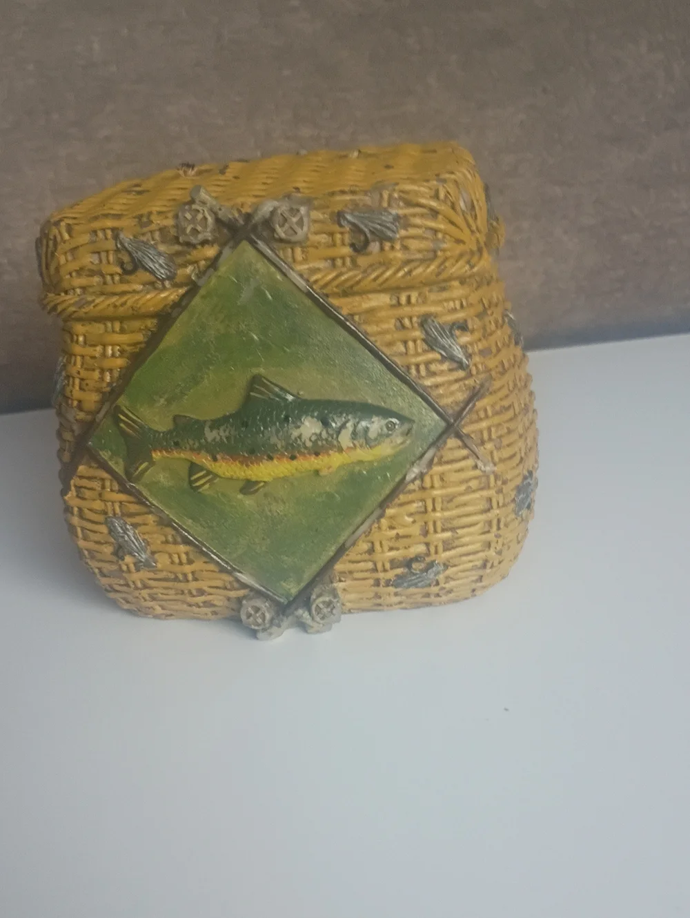 Decorative Fish-Themed Wicker Trinket Box Candle - Yellow and Green